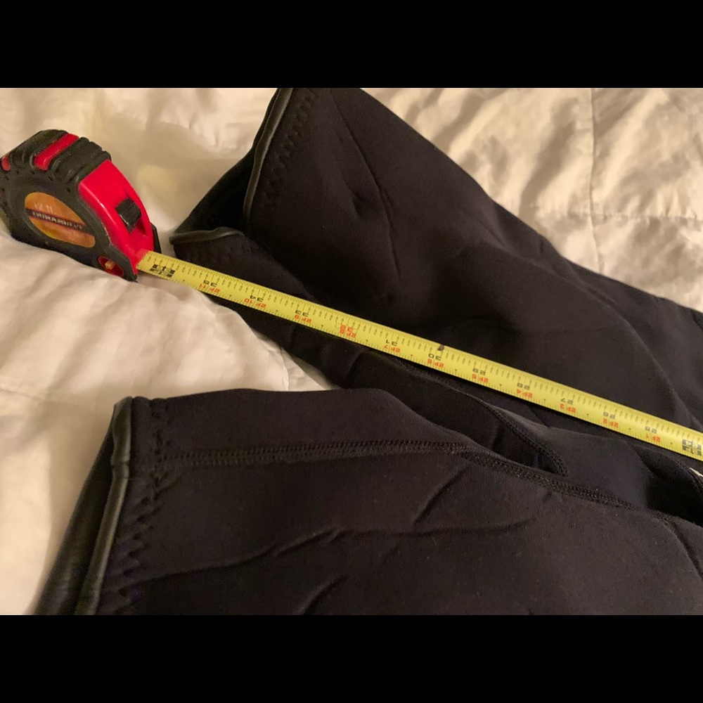 Wetsuit - Picture 6 of 6